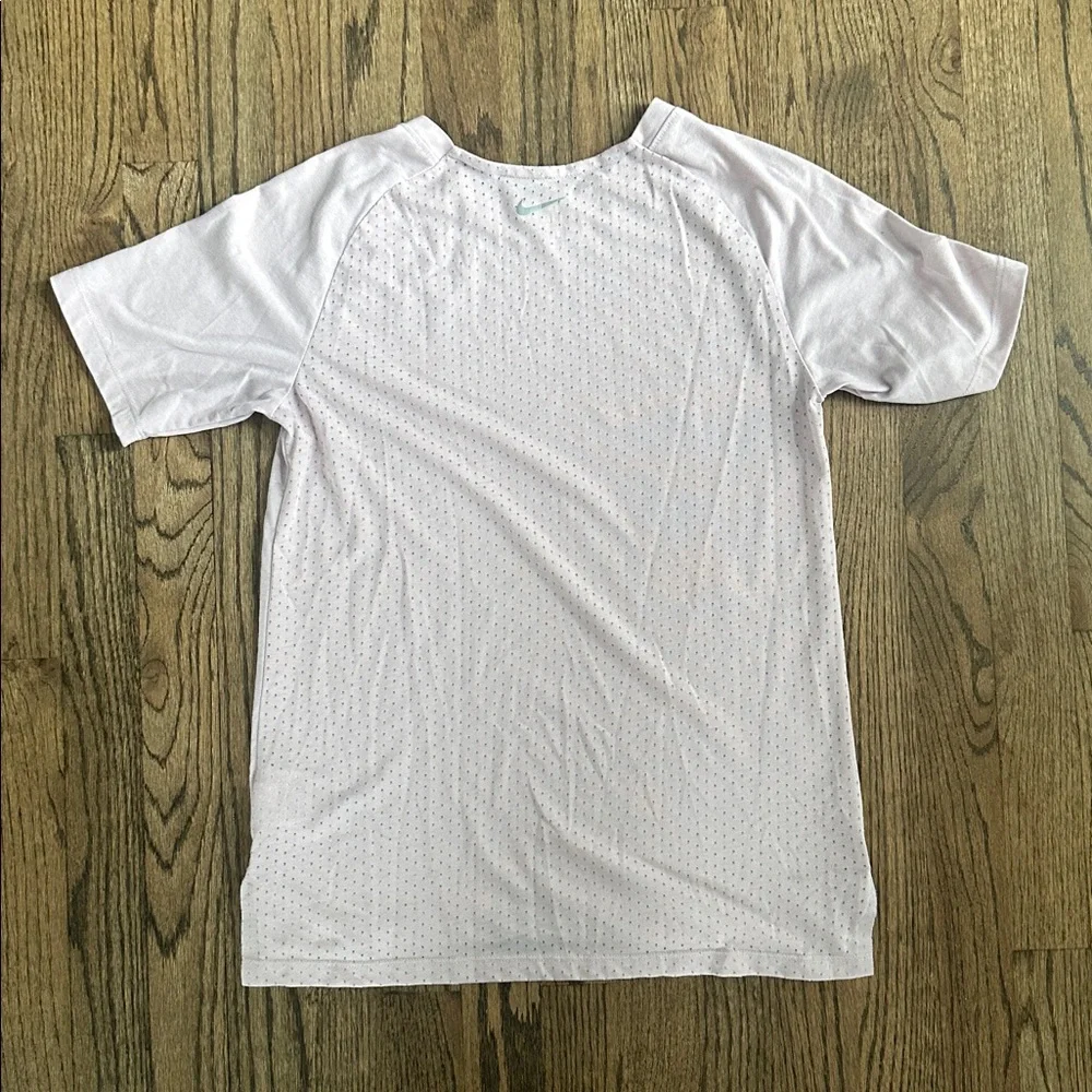 Nike Women’s Dri-Fit ADV Running Top (4) - Picture 5 of 10